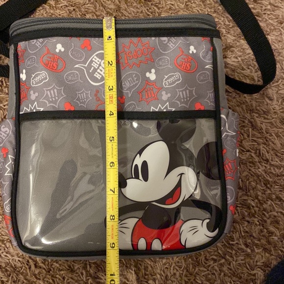 Mickey Mouse lunch bag with adjustable strap - Picture 5 of 7